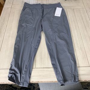 NWT Lululemon Dance Studio Cropped Pants